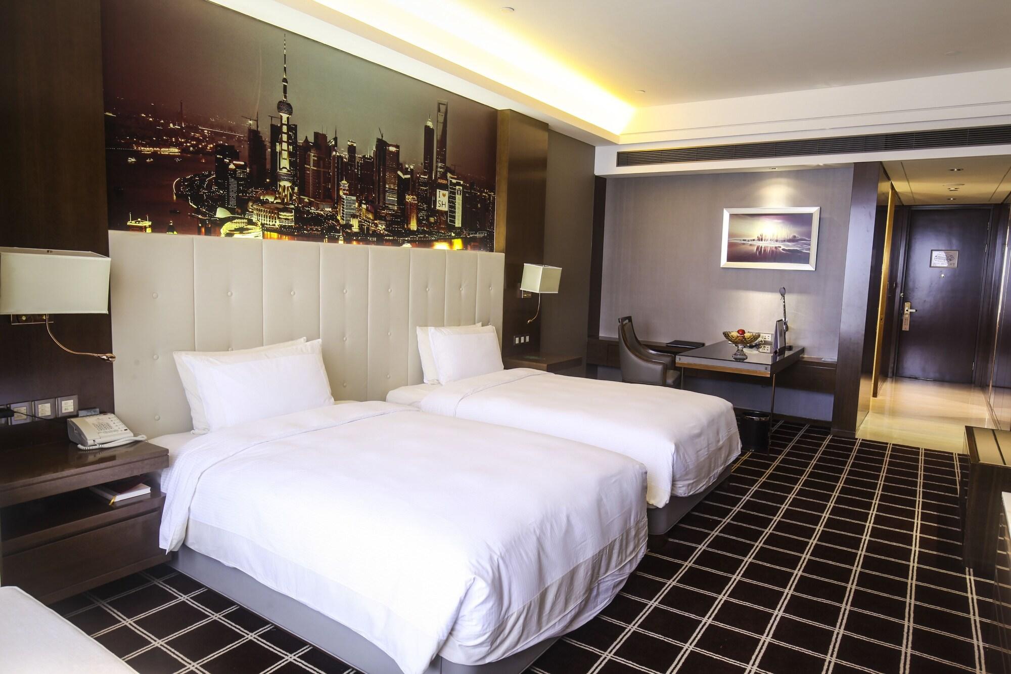 รอยัล เซ็นจูรี่ โฮเต็ล เซี่ยงไฮ้ Hotel ภายนอก รูปภาพ