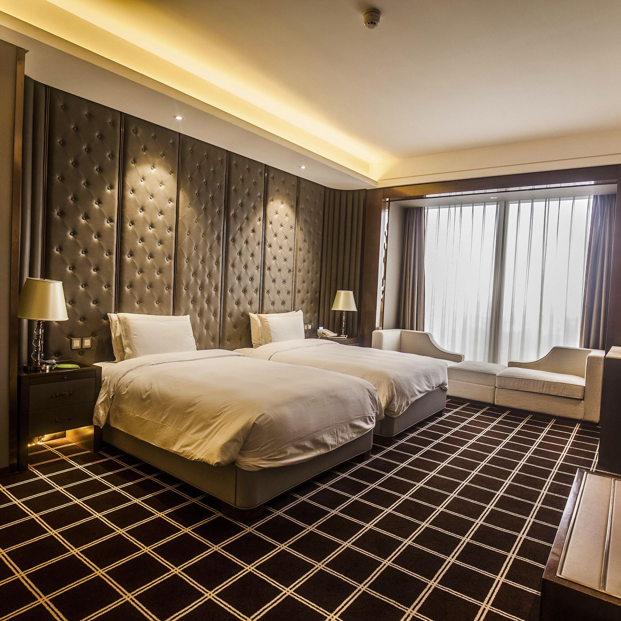 รอยัล เซ็นจูรี่ โฮเต็ล เซี่ยงไฮ้ Hotel ภายนอก รูปภาพ