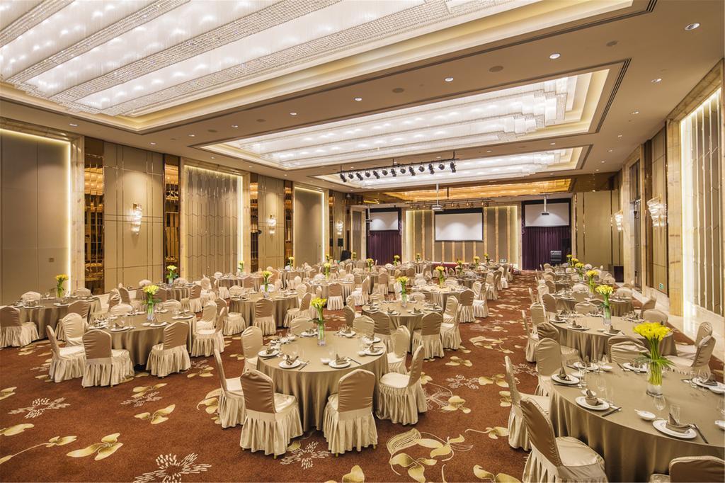 รอยัล เซ็นจูรี่ โฮเต็ล เซี่ยงไฮ้ Hotel ภายนอก รูปภาพ