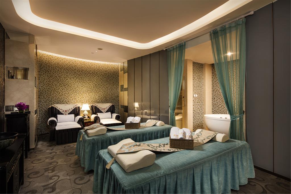 รอยัล เซ็นจูรี่ โฮเต็ล เซี่ยงไฮ้ Hotel ภายนอก รูปภาพ