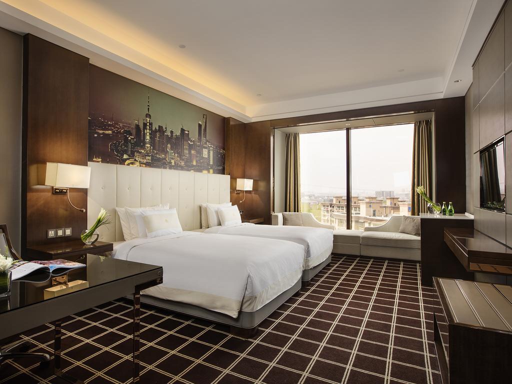 รอยัล เซ็นจูรี่ โฮเต็ล เซี่ยงไฮ้ Hotel ภายนอก รูปภาพ